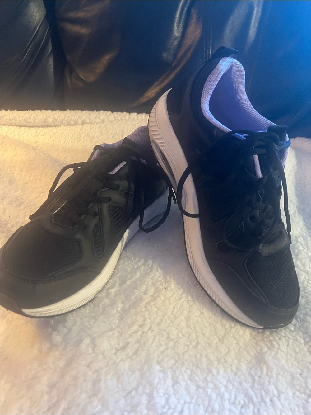 Black Athletic Sneakers with Light Purple Lining — Women's Comfort Running Shoes